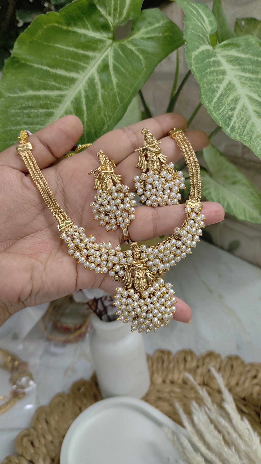 KRISHNA PEARL NECKLACE WITH JHUMKAS - Image 3