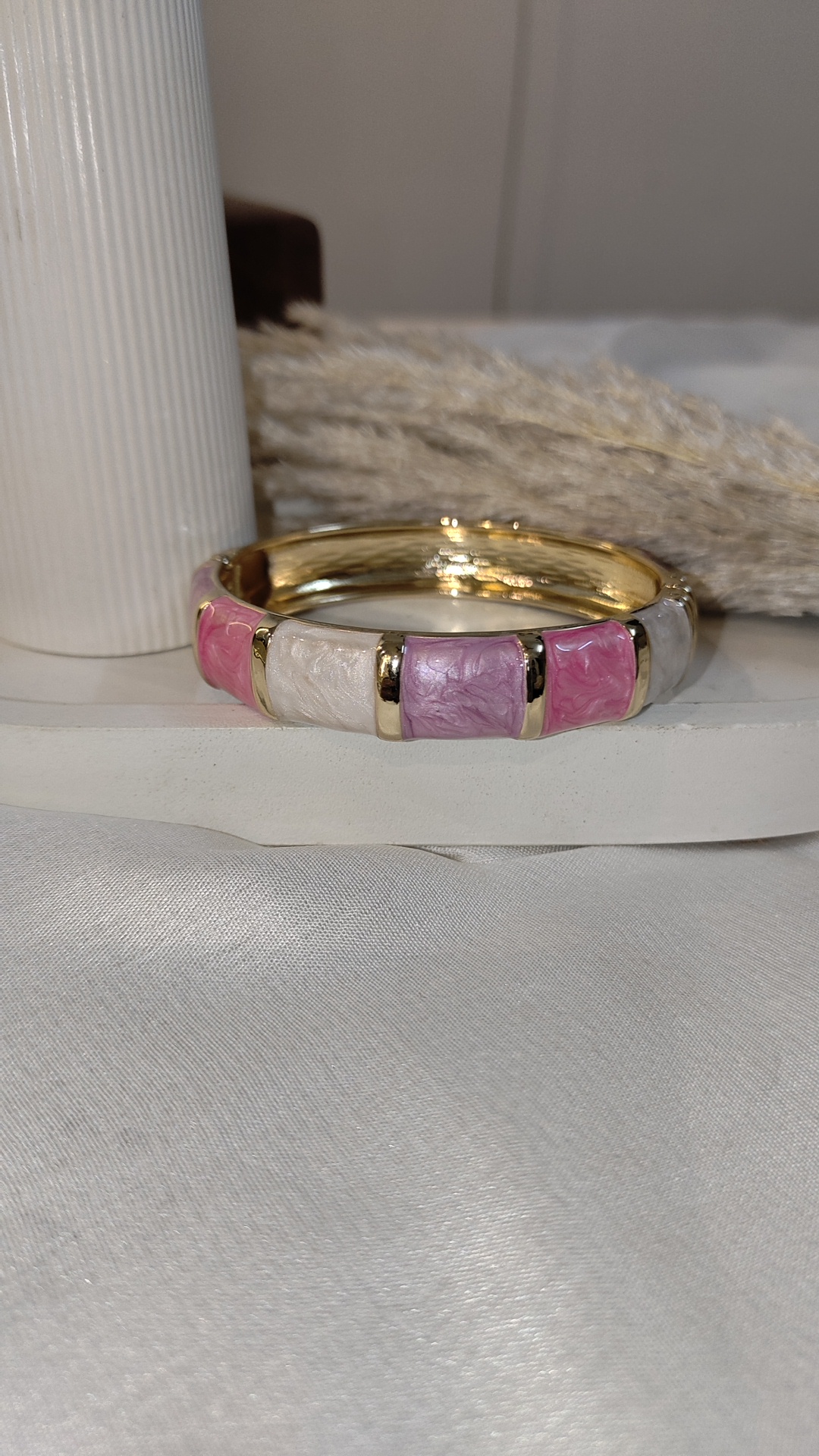 GOLDEN BRASS PREMIUM & ELEGANT ( ANTI TARNISH ) KADA FOR WOMEN - Image 3
