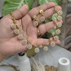 SPARKILING STONE AD NECKLACE