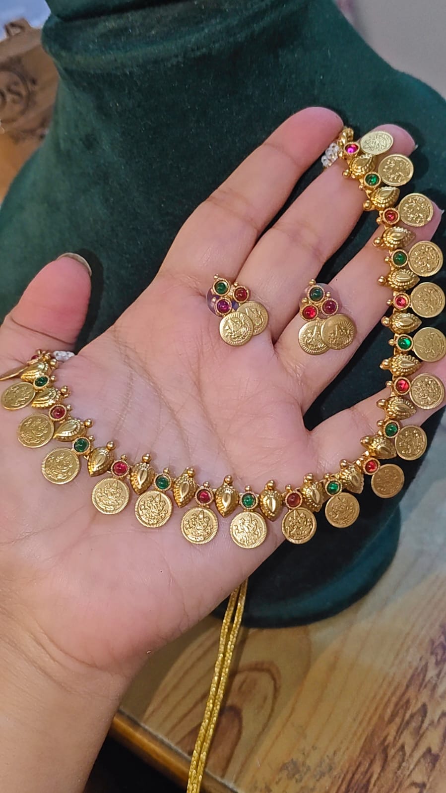 MAAHI CLASSIC TEMPLE NECKLACE SET WITH DORI 2.0