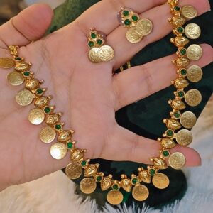 MAAHI CLASSIC TEMPLE NECKLACE SET WITH DORI